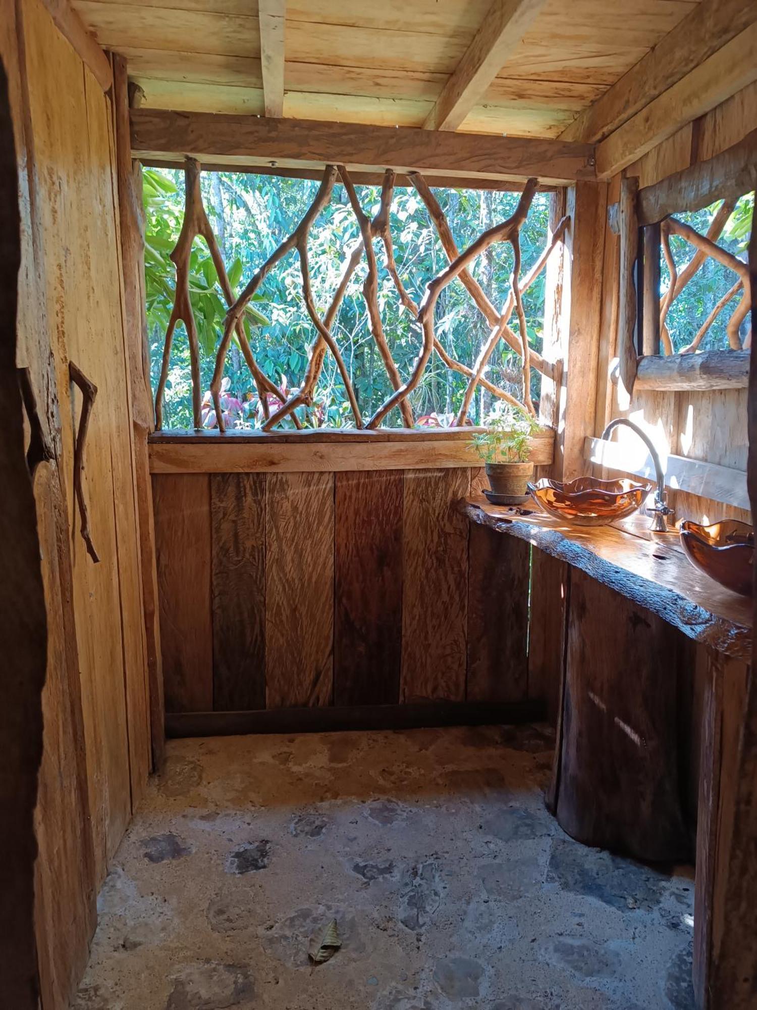 Huaca Huaca Hostel Mocoa Екстер'єр фото