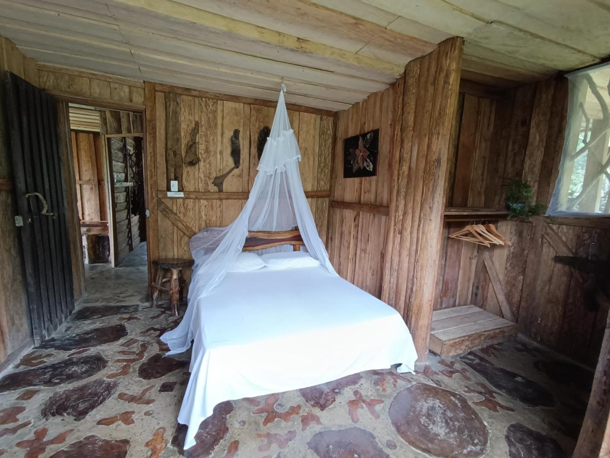 Huaca Huaca Hostel Mocoa Екстер'єр фото