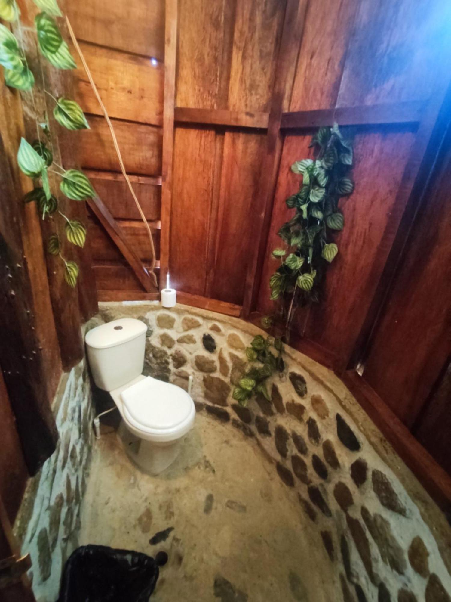 Huaca Huaca Hostel Mocoa Екстер'єр фото
